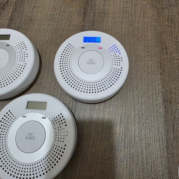 Smoke & Carbon Monoxide Detector Alarm with LCD Display – 3 Pack – Brand New - Picture 10 of 14